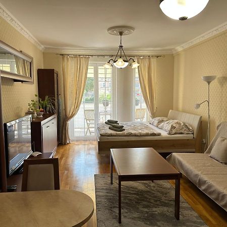Apartment Julia In The Center Of Карлові Вари Екстер'єр фото